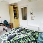 Joyjoyjoy The Palm Ecolicious In A In Historic Canalhouse From 1729 With View On The Canals Casa de Férias *