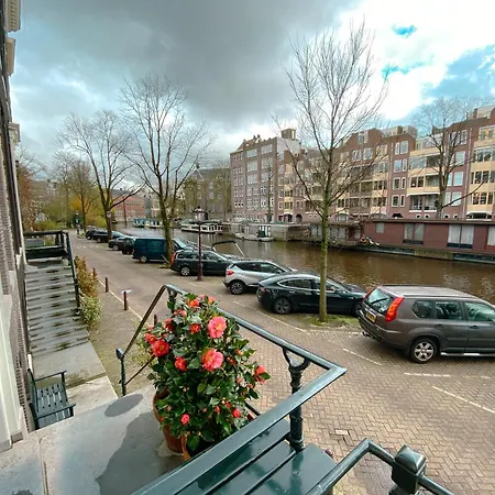 Holiday home Large En-suite In Historic Canalhouse From 1729 *