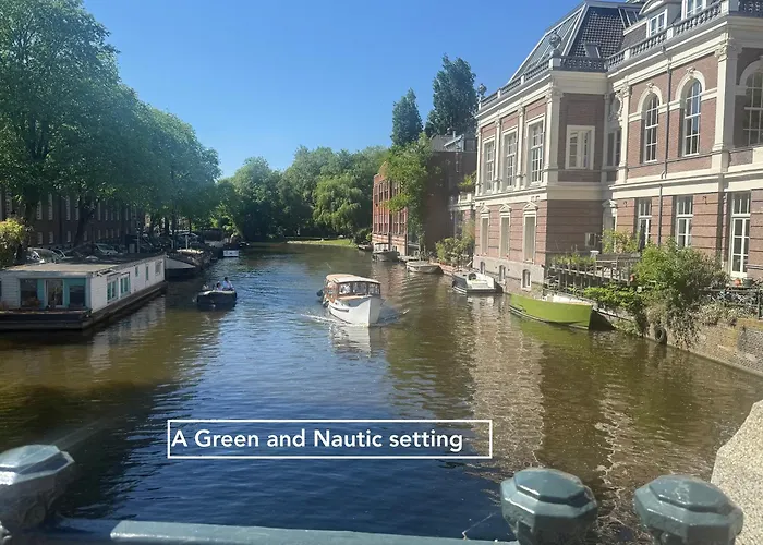 Joyjoyjoy The Palm Ecolicious In A In Historic Canalhouse From 1729 With View On The Canals Дом отдыха *