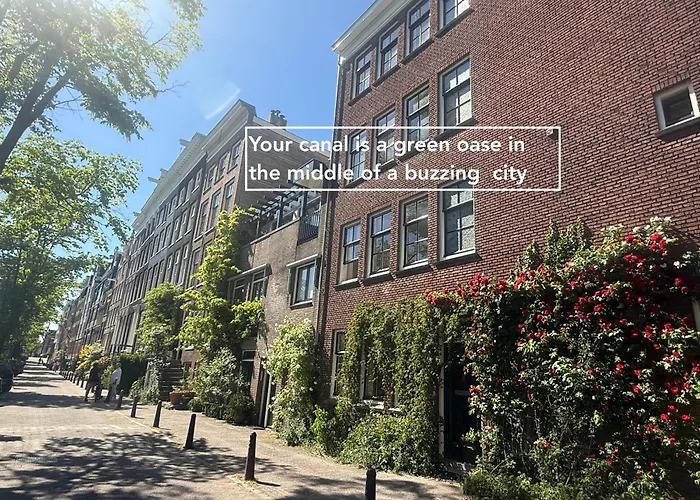 Joyjoyjoy The Palm Ecolicious In A In Historic Canalhouse From 1729 With View On The Canals Дом отдыха *