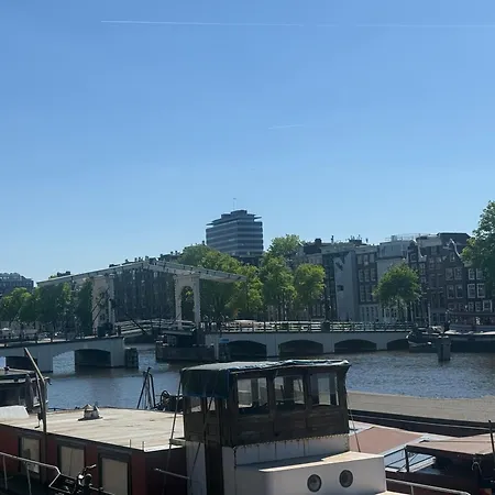 Joyjoyjoy The Palm Ecolicious In A In Historic Canalhouse From 1729 With View On The Canals Amsterdam